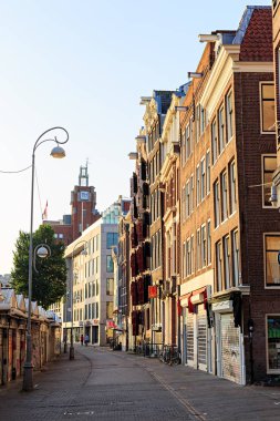 Amsterdam, Hollanda - 30 Haziran 2019: Tarihi şehir merkezi