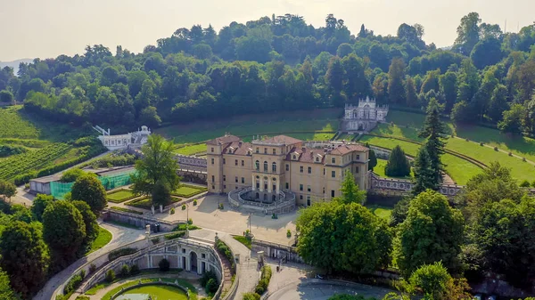 Turín, Itálie. Villa della Regina s parkem, letecký pohled — Stock fotografie