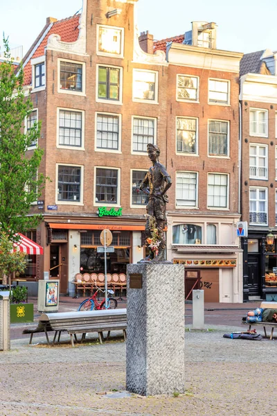 Amsterdam Holandia Czerwca 2019 Historyczne Centrum Miasta Pomnik Amsterdamów Lieverdje — Zdjęcie stockowe