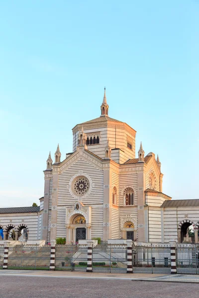 意大利米兰 2019年7月7日 纪念碑公墓 意大利语 Cimitero Monumentale Milano 欧洲最富有的墓碑之一 — 图库照片