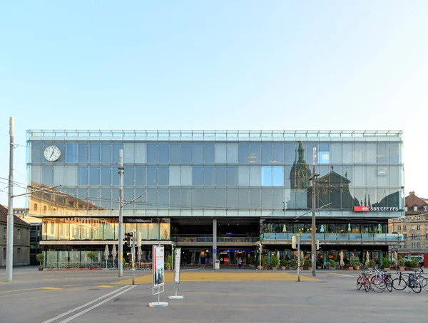 Берн Швейцария Июля 2019 Года Бернский Вокзал Bahnhof Bern Является — стоковое фото