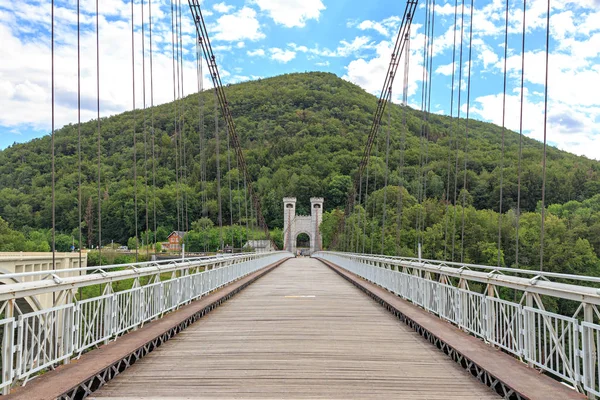 フランスだ ウズラの橋だ チャールズ アルバート橋 Charles Albert Bridge 通称ポン ケイル 従来の鋼製ケーブル — ストック写真