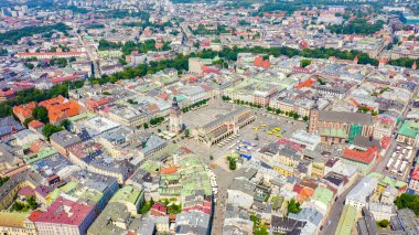 Krakow, Polonya. Ana Meydan. 13. yüzyılın büyük şehir meydanı. Tarihi merkezin görüntüsü, Havadan Görünüm  