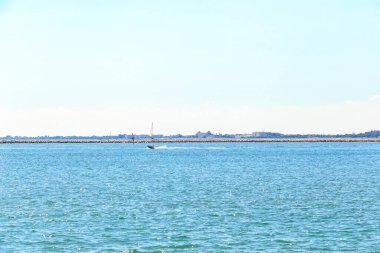 Venedik, İtalya. Venedik Körfezi sularında sürat teknesi