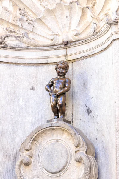 Брюссель Бельгия Июля 2019 Года Символ Брюсселя Manneken Pis Знаменитый — стоковое фото