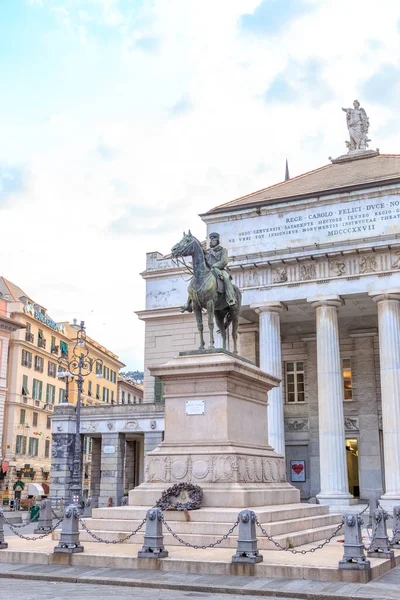 Genua Italië Juli 2019 Monument Garibaldi Theater Carlo Felice Ferrari — Stockfoto