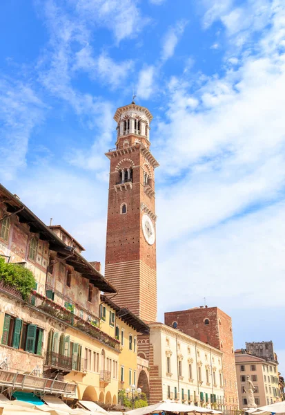 Verona Italia Torre Dei Lamberti Torre Lamberti Una Torre Alta — Foto de Stock
