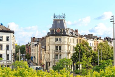 Antwerp, Belçika. Zuidkasteel, 1882 'de mimar Francois Smet, Frederic Masson' ın emriyle oteli yaptırdı. 1991 Het Zuidkasteel bir anıt olarak korundu