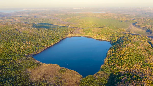 Yekaterinburg Ρωσία Λίμνη Peschanoye Sandy Είναι Ορθογώνιο Σχήμα Που Περιβάλλεται — Φωτογραφία Αρχείου