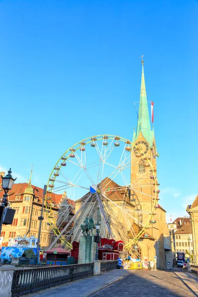 Цюрих Швейцария Июля 2019 Года Достопримечательности Колесо Обозрения Фоне Башни — стоковое фото