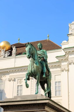 Viyana, Avusturya. Equestrian heykeli II. Joseph, Kutsal Roma İmparatoru. Josefsplatz Meydanı. Heykeltıraş Franz Anton von Zauner (1746 - 1822))