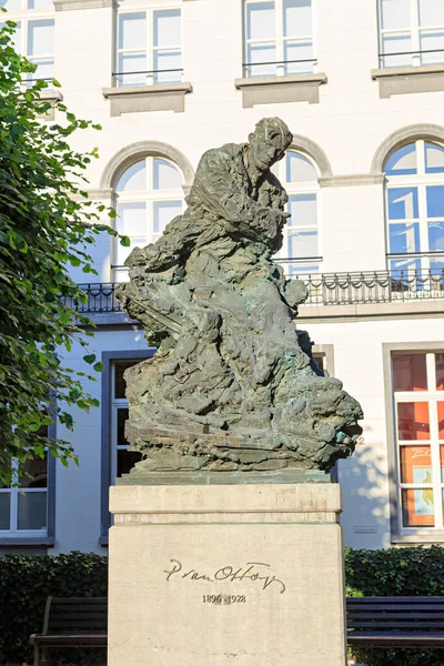 Amberes Bélgica Julio 2019 Monumento Poeta Paul Van Ostaijen —  Fotos de Stock