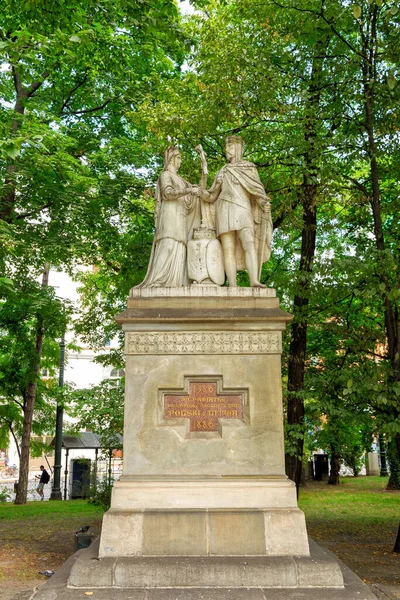 Cracóvia Polónia Monumento Jadwiga Jagiello Este Memorial Comemora 500 Anos — Fotografia de Stock