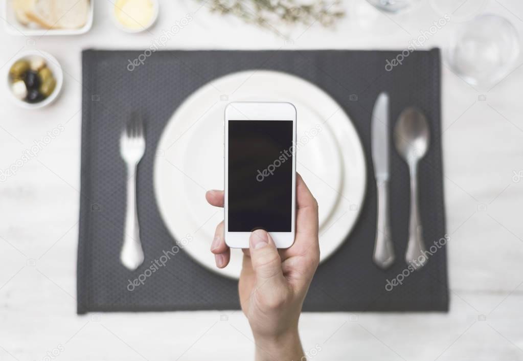 Food or restaurant app mockup