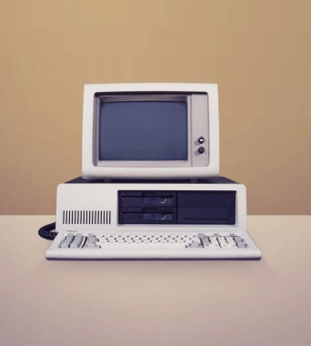 Retro Dos bilgisayar retro renk arka plan üzerinde