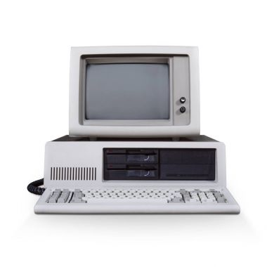 Retro bilgisayar üzerinde beyaz izole