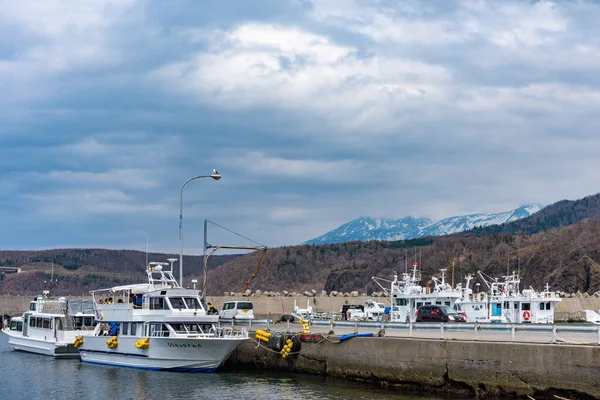 Хоккайдо Япония Мая 2019 Года Вид Порт Уторо Весной Горным — стоковое фото