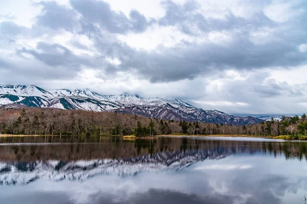 Τρίτη Λίμνη Της Shiretoko Goko Πέντε Λίμνες Περιοχή Ρολό Οροσειρά — Φωτογραφία Αρχείου