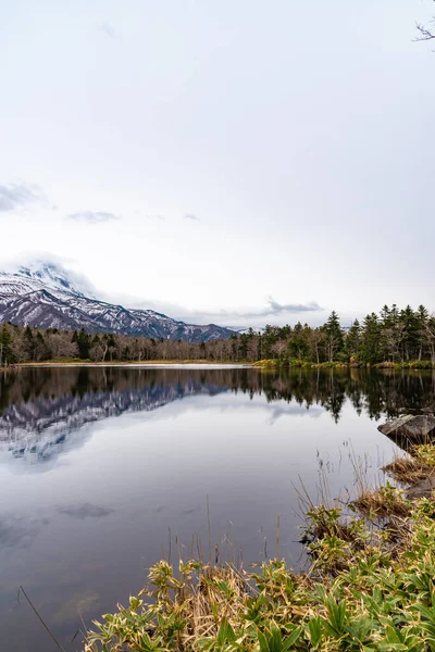 Second Lake Shiretoko Goko Five Lakes Area Rolling Mountain Range — Stock Photo, Image