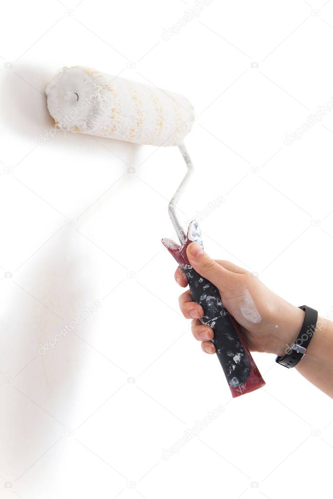 Painting a wall white background