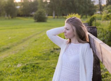 Genç bir kadın rüyalar 