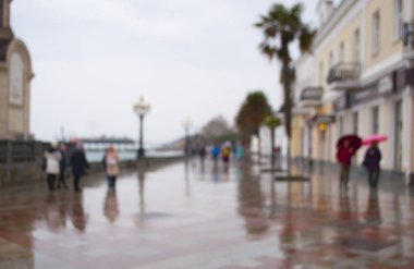 Caddesi'nin arka plan bulanık.