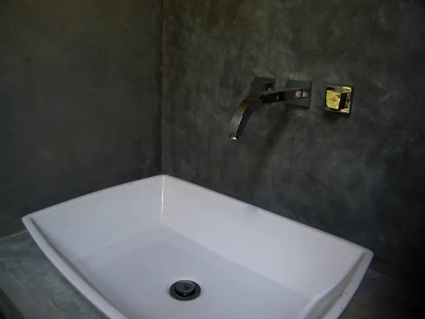 Contemporary Hotel Bathroom Basin — Stock Photo, Image