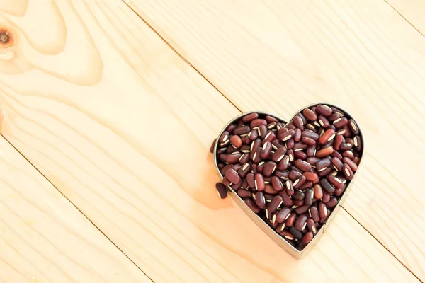 Red Kidney Bean in heart shaped.health concept — Stock Photo, Image