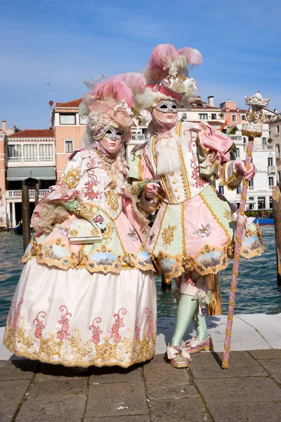 Carnaval de Venise personnes — Photo