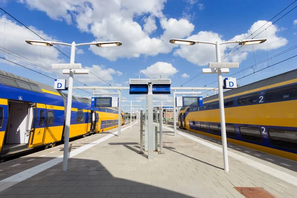 InterCity vonat Hollandia — Stock Fotó