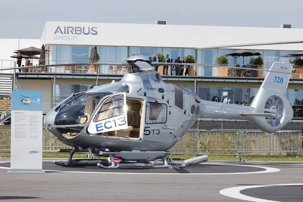 Світло утиліта вертоліт Eurocopter Ec135 T2 — стокове фото