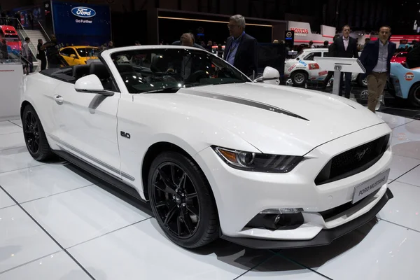 Ford Mustang Μετατρέψιμα sportscar — Φωτογραφία Αρχείου