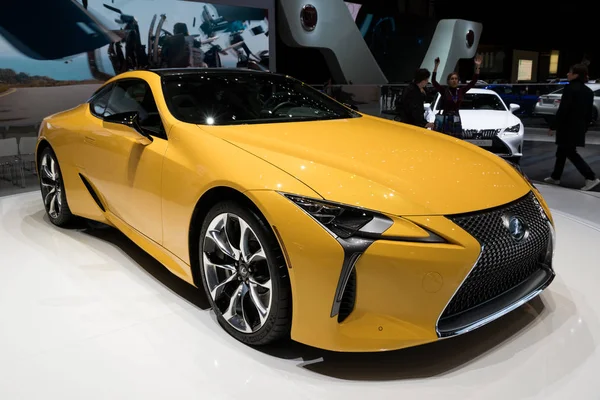 2018 Lexus Lc-500 lüks Coupe hibrid otomobil — Stok fotoğraf