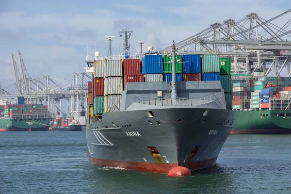 Transporte do porto do contentor — Fotografia de Stock
