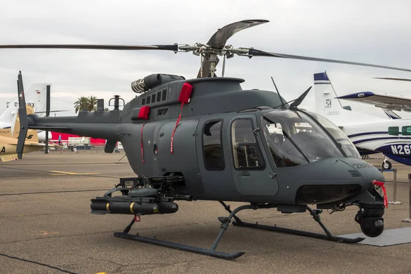 Helicóptero de ataque Militar Bell 407 — Fotografia de Stock