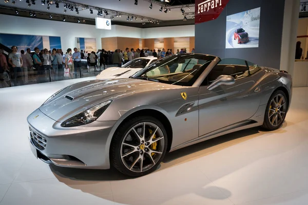 Ferrari California coche deportivo —  Fotos de Stock