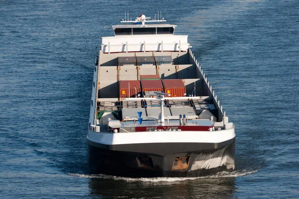 Chiatta fiume di trasporto — Foto Stock