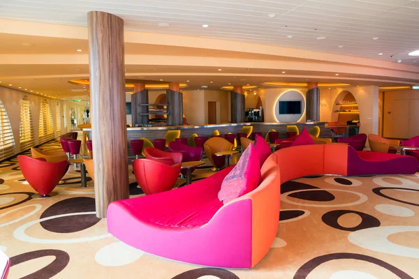 Lounge Bar yolcu gemisi — Stok fotoğraf