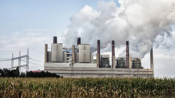 Fossil fuel power station emission — Stock Photo, Image