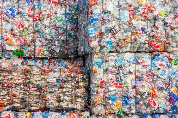 Planta de reciclagem de plástico — Fotografia de Stock