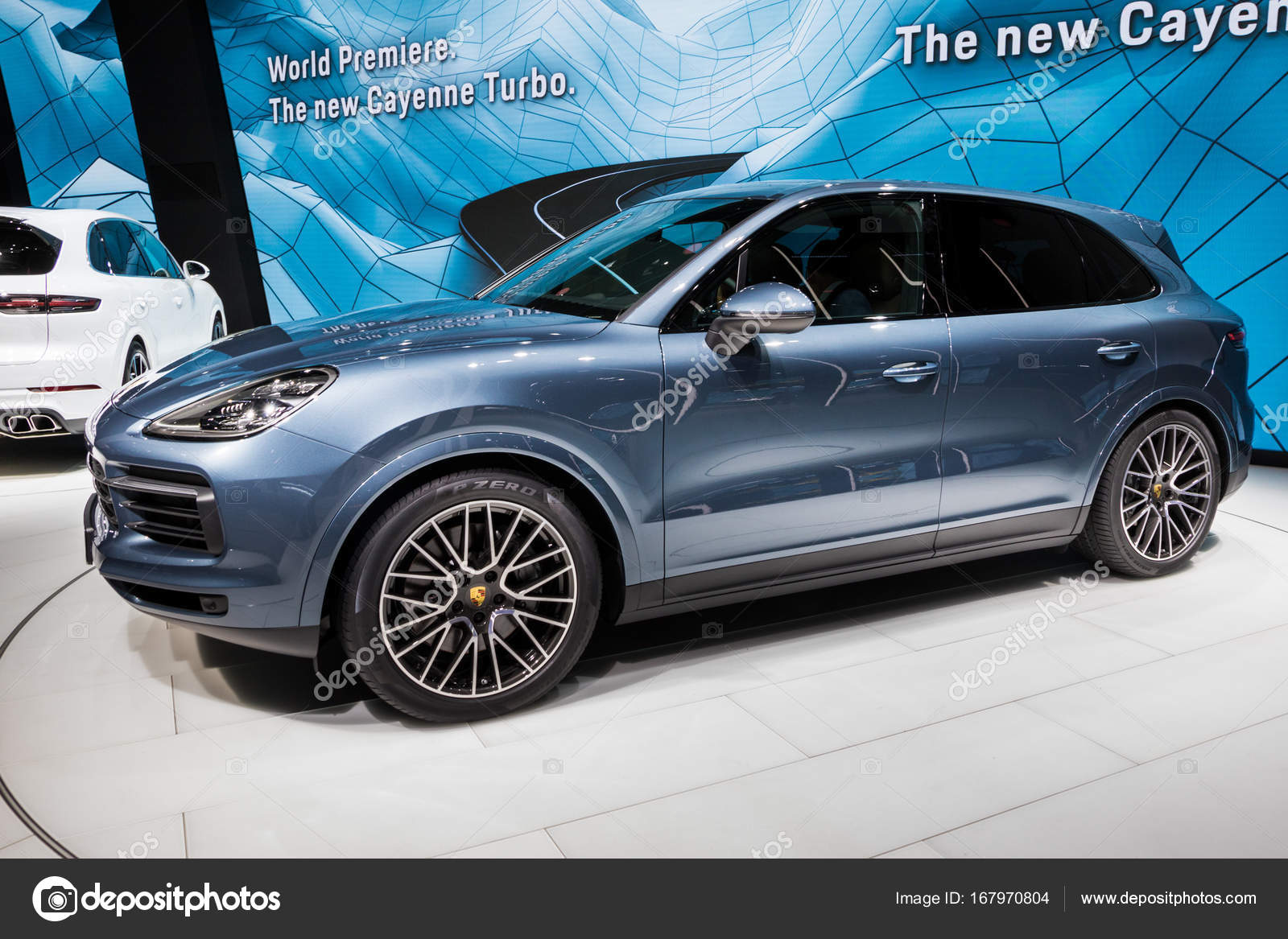 SCARICARE VIDEO PORSCHE CAYENNE