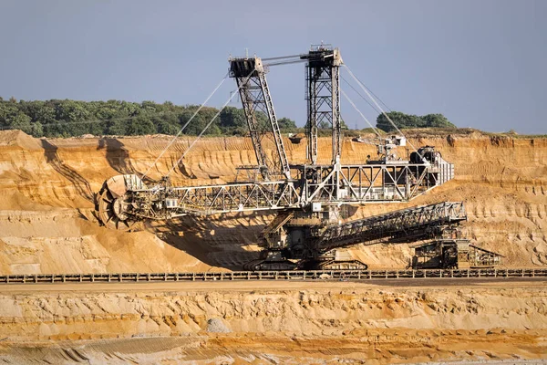 Wheel mining excavator open pit mine — Stock Photo, Image