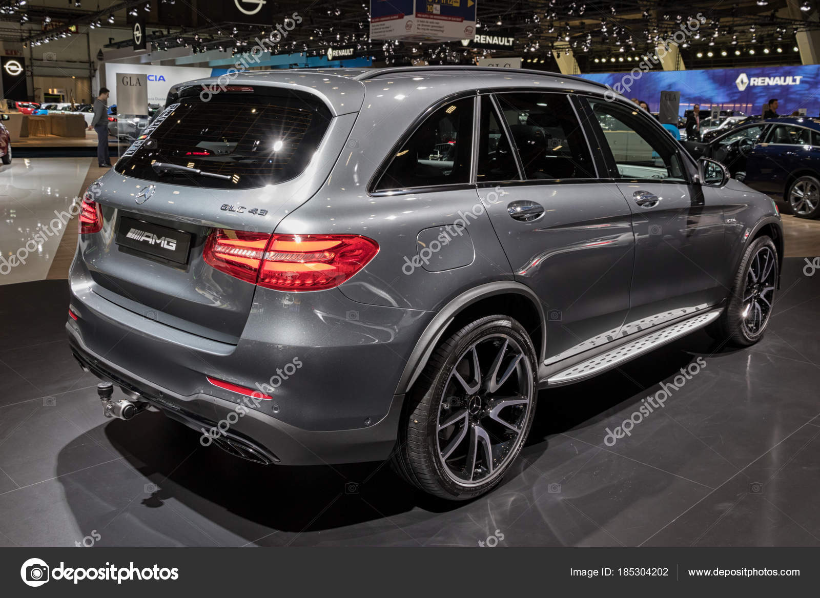 Mercedes Amg Glc 43 4matic Suv Car Stock Editorial Photo
