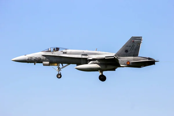 Boeing F-18 Hornet savaş uçağı uçak — Stok fotoğraf