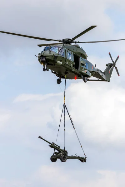 Ordu Nh90 helikopter taşıma — Stok fotoğraf