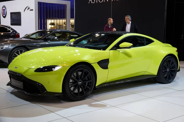 2018 Aston Martin Vantage sportkocsi — Stock Fotó