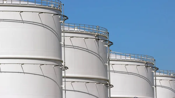 Row of oil storage tanks — Stock Photo, Image