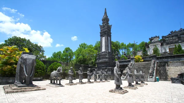 Statues Hue, Vietnam — Stock Photo, Image