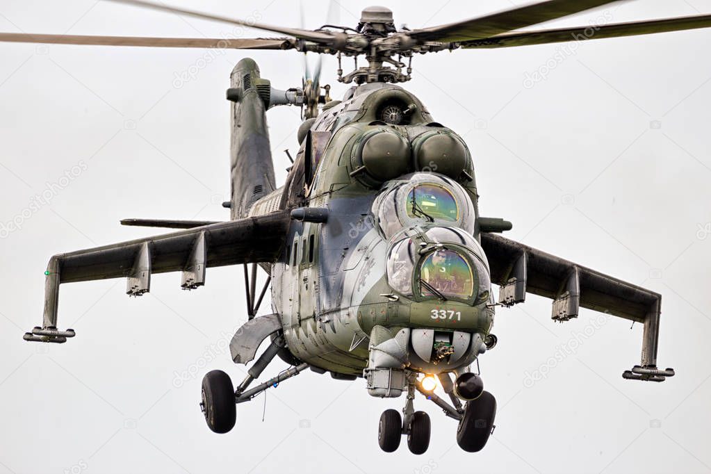 Mi24 Hind military attack helicopter Stock Editorial Photo © FotoVDW 189785216