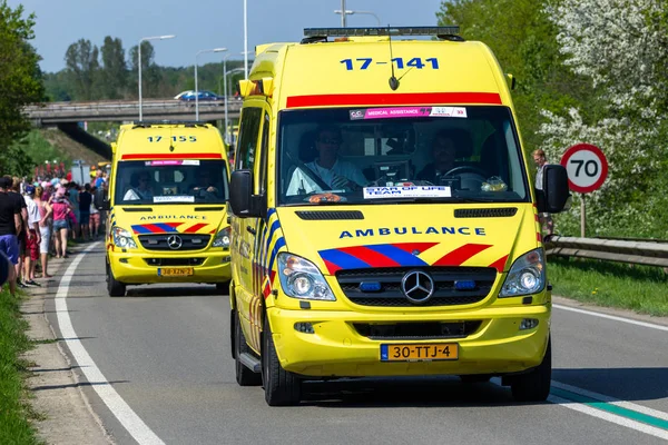 Автомобили Dutch Ambulance — стоковое фото